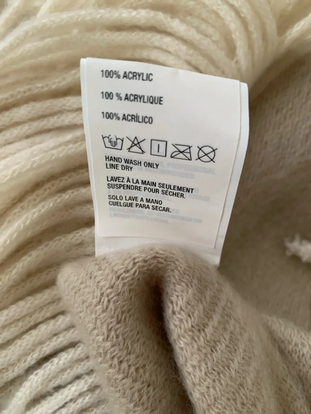Crate&Barrel Two-Tone Fringe Throw in Cream and Tan Size 55” x 70” Soft